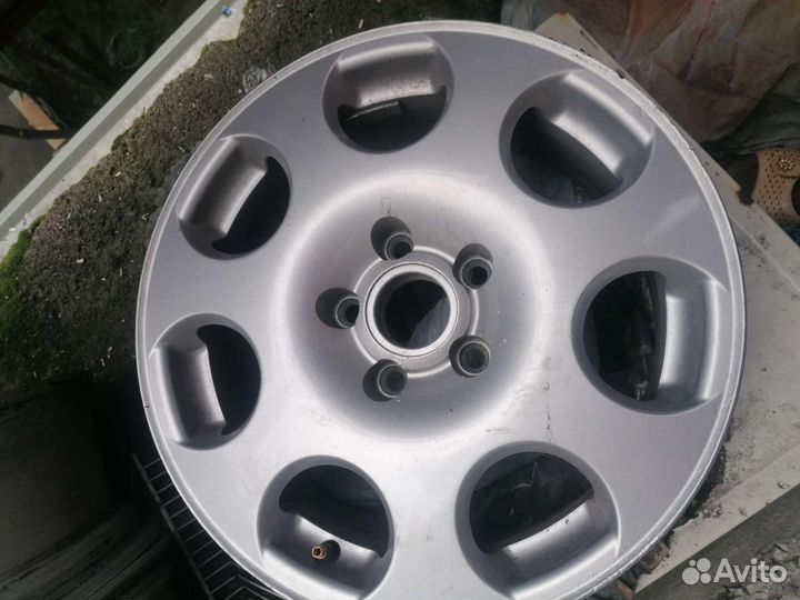 Диски литые audi a 4 R16