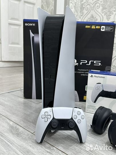 Игровая приставка Sony PS5 / 500 игр