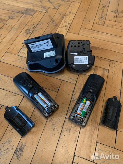 Беспроводной телефон Panasonic KX-TCD215RU