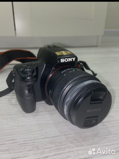 Зеркальный фотоаппарат sony A37
