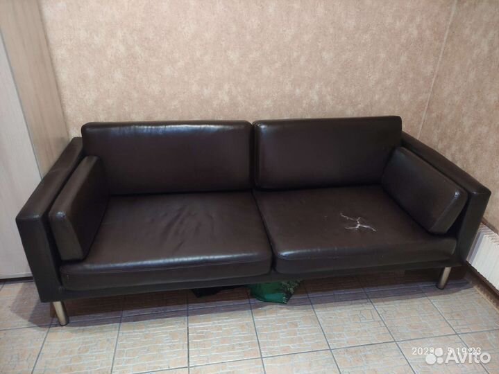 Кожаный диван IKEA бу