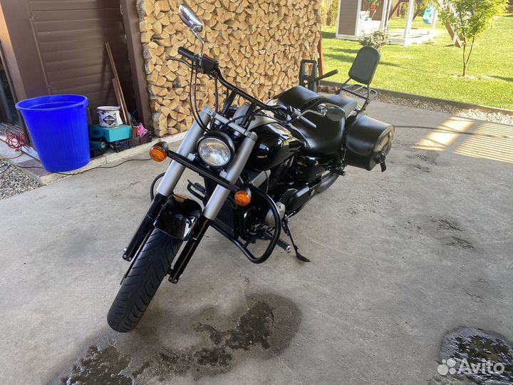 Honda Shadow VT750 phantom