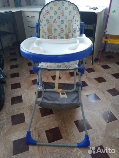Стульчик для кормления