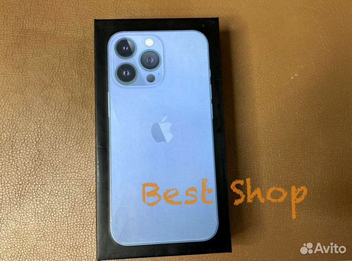 iPhone Xr в корпусе 14 Pro голубой