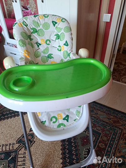 Стульчик для кормления