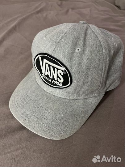 Кепка бейсболка Vans