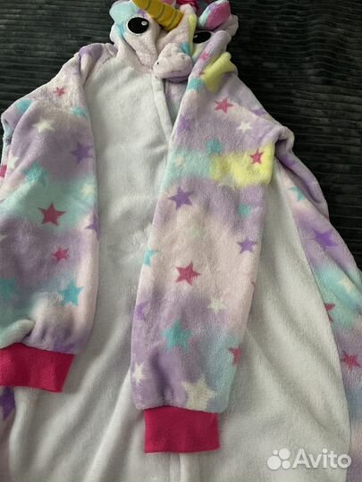 Продам женскую одежду