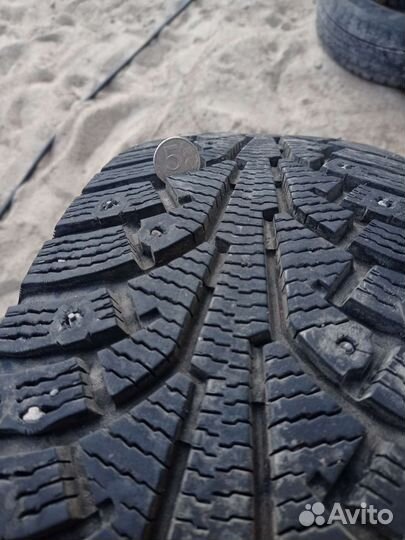 Nokian Tyres Hakkapeliitta 5 215/60 R17 100