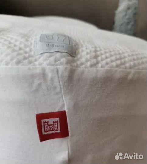 Анатомический кокон для новорожденного