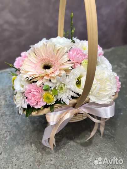 Небольшие букеты цветов, комплименты