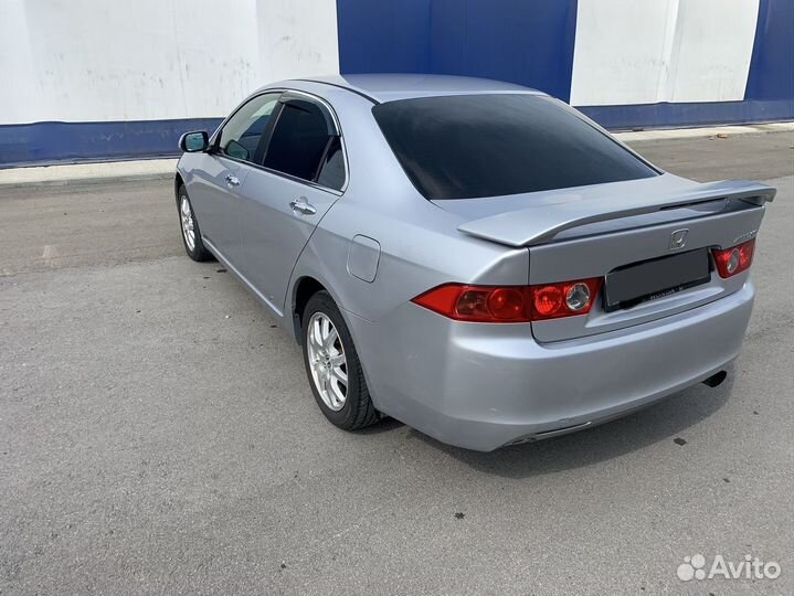 Honda Accord, 2002