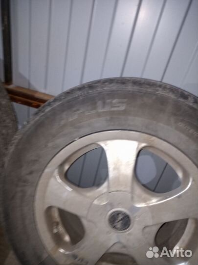 Колеса в сборе r 15 летние