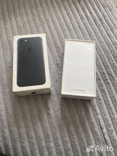 iPhone 7, 32 ГБ