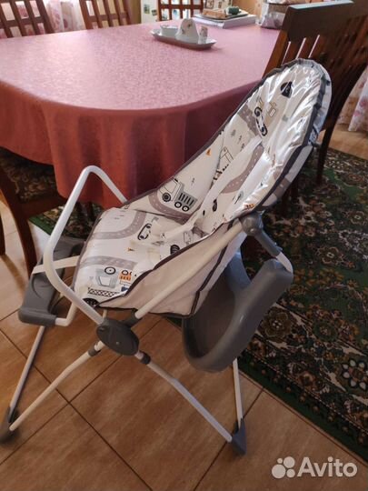 Стульчик для кормления томix