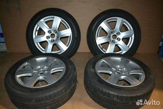 Диски audi R17 с зимними шинами 225 50 17