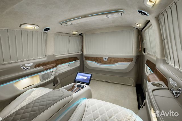 Mercedes-Benz V-класс 2.0 AT, 2022