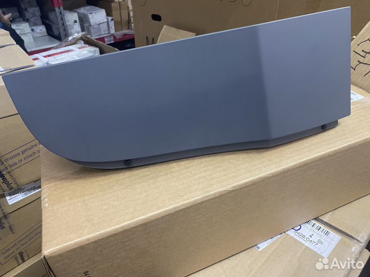 Лючок бензобака Mercedes W447