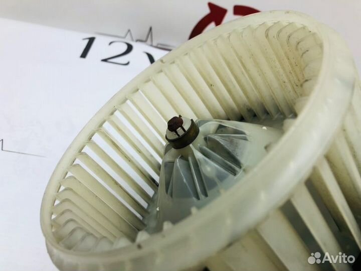 Мотор печки Toyota Avensis AZT250 1AZ-FSE 2006