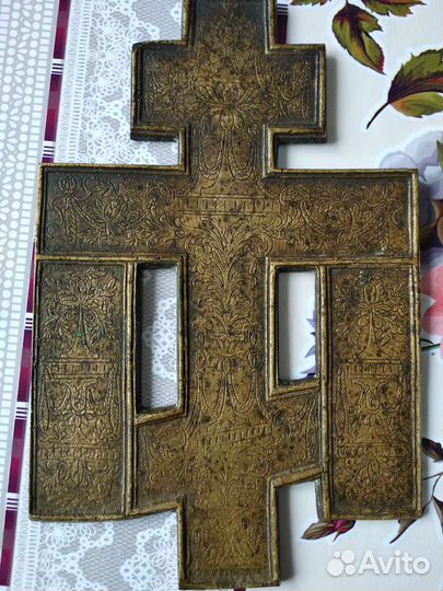 Икона крест