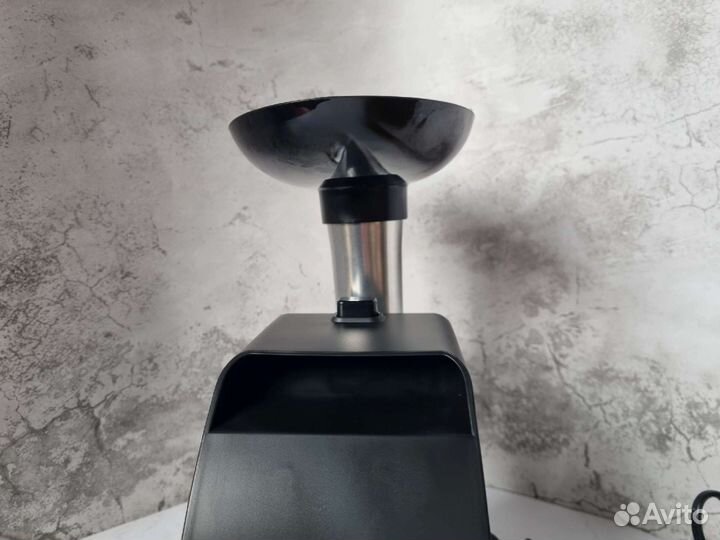 Мясорубка Vitek 2000Вт.Новая/ Доставка