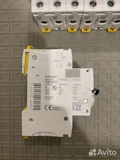 Автоматический выключатель Schneider D 16A
