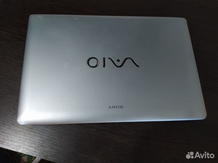 Ноутбук sony vaio i3