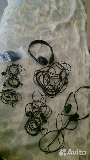 Проводные наушники Samsung, Vivanco