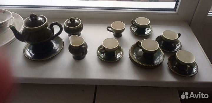 Сервис кофейный много предметов