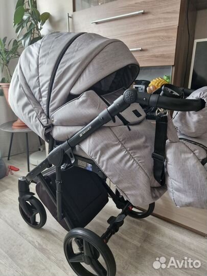 Коляска 3 в 1