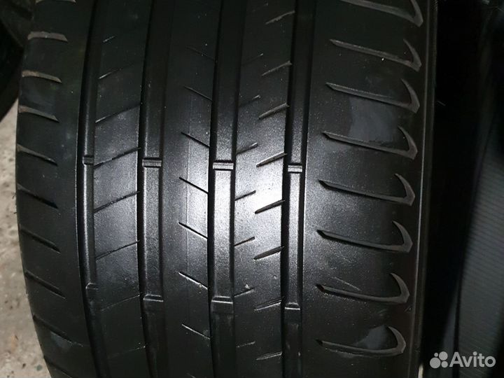 Bridgestone Alenza 001 275/35 R21 103Y