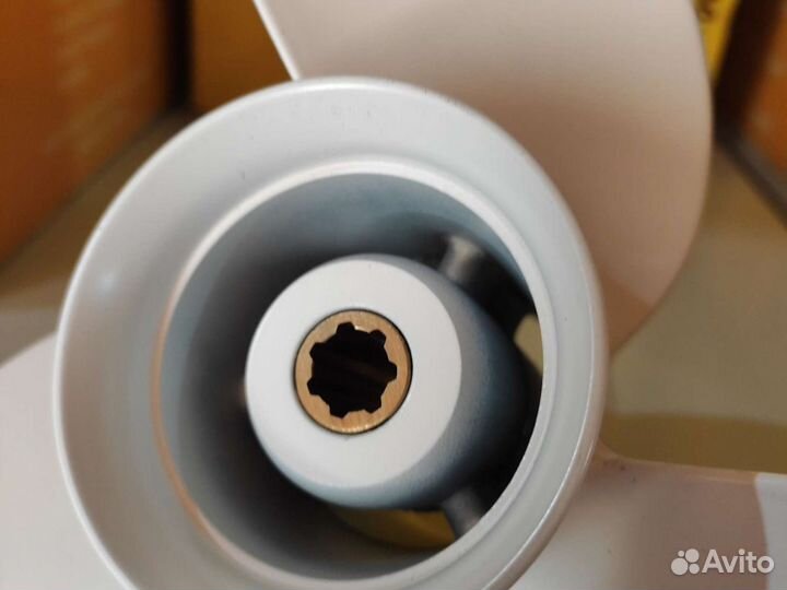 Винт гребной Yamaha 6-8; 3x8-1/2x8-1/2