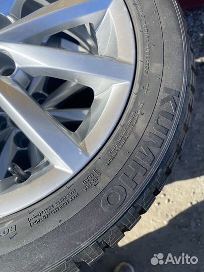 Kumho WinterCraft Ice WI31 195/55 R15