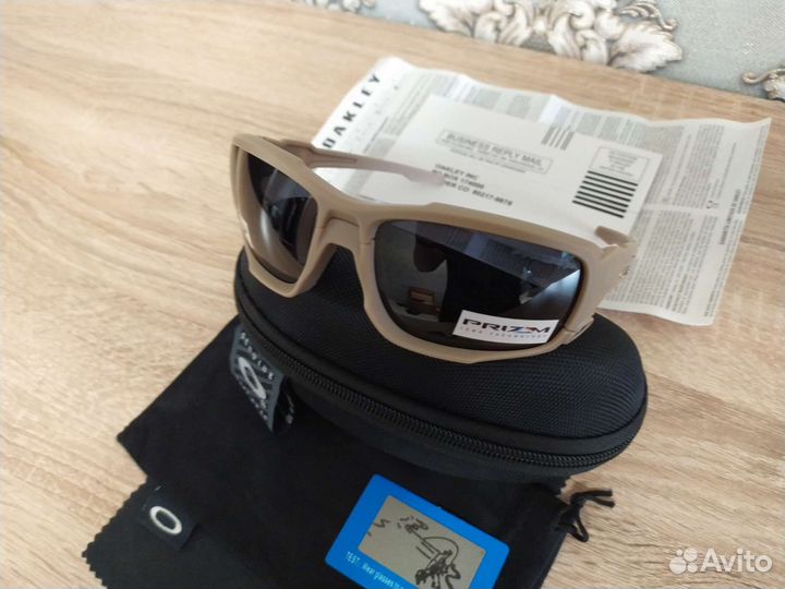 Очки Oakley Shock Tube