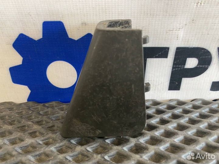 Крышка Volvo FH4 82217709