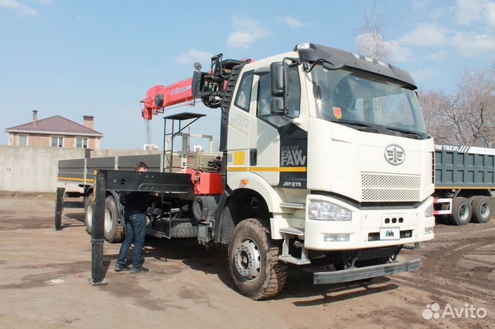 FAW CA 3250 с КМУ, 2023