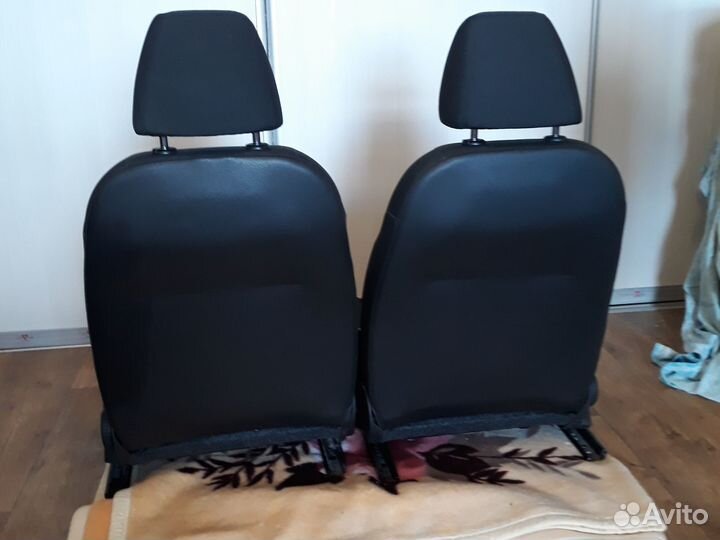 Сиденья VAG