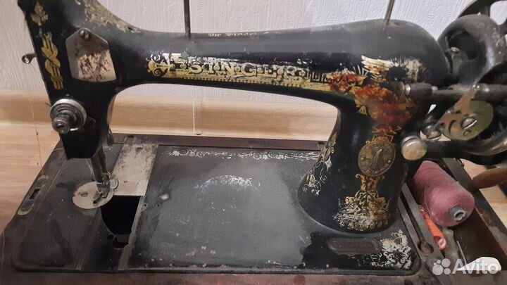 Швейная машинка зингер ручная