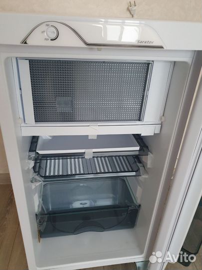 Холодильник новый