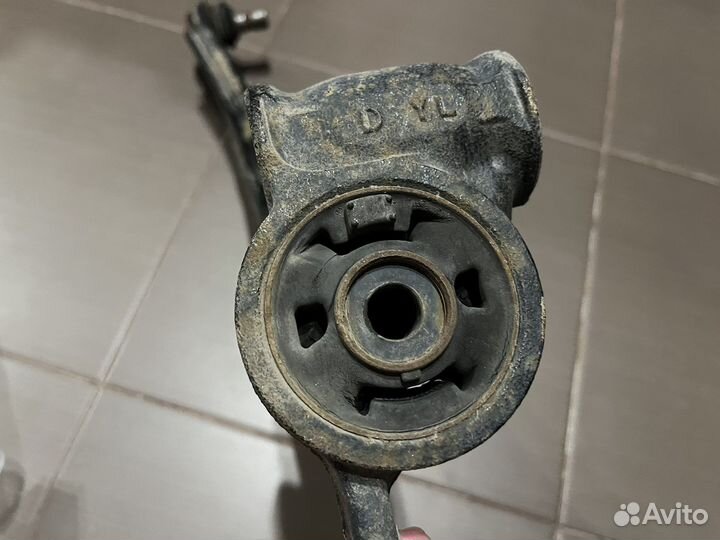 Рычаг передний левый Mazda CX-5. KD3534350P