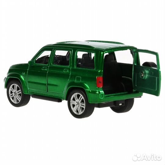 Модель УАЗ Patriot Зеленый