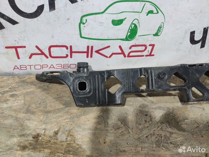 Кронштейн передней панели BMW X2 F39 (2017+)