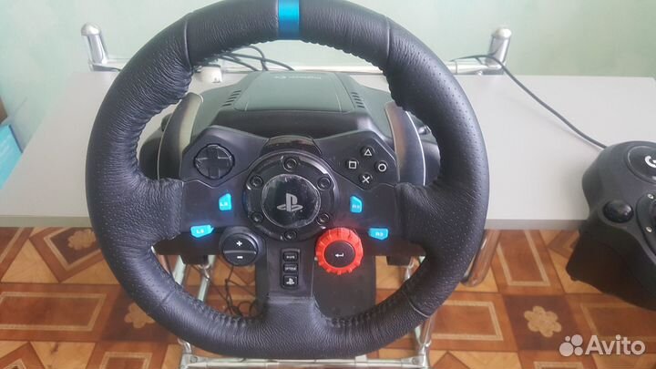 Продам Руль Logitech G29 + Коробка передач + Стол