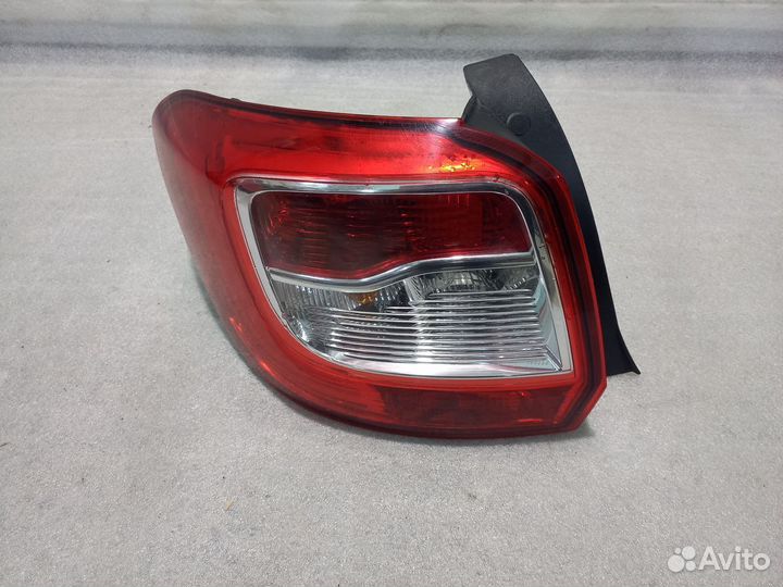 Фонарь левый Sandero 2 (2018 - нв) Оригинал