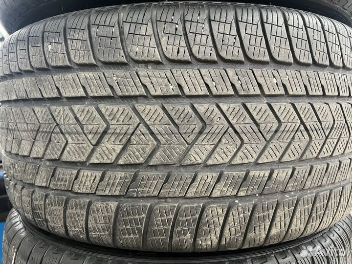 Pirelli Scorpion Winter 275/40 R21 и 305/35 R21