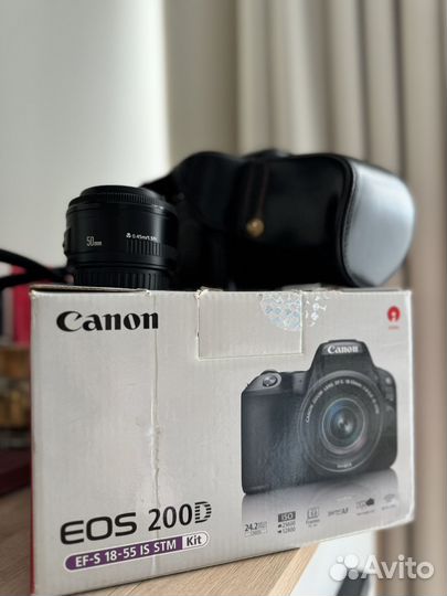 Фотоаппарат canon 200d