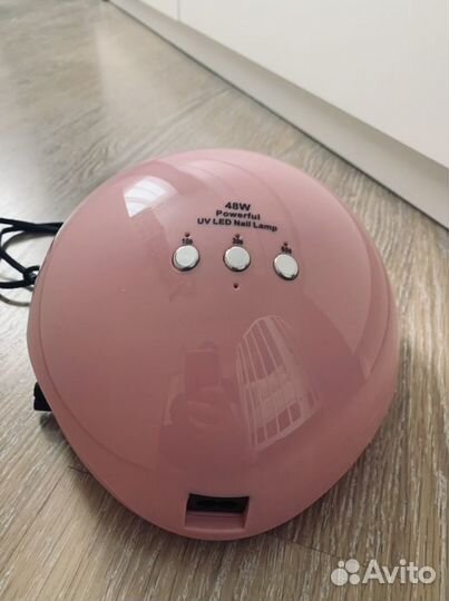 Лампа для ногтей