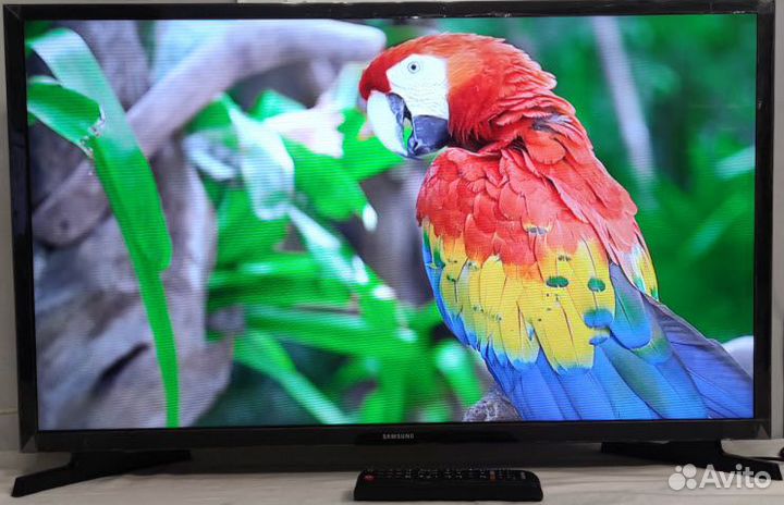 LED SMART телевизор Samsung 32 дюйма