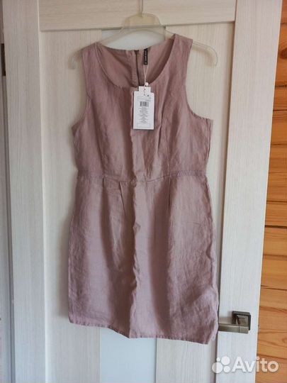 Женская одежда и обувь