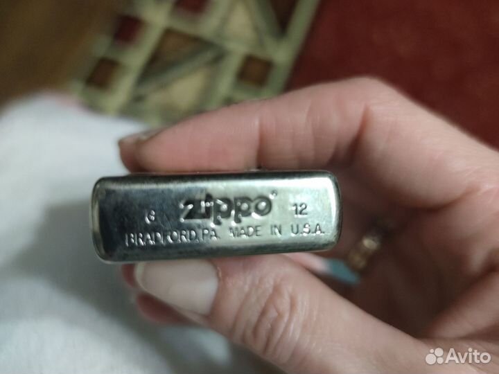 Зажигалка бензиновая zippo