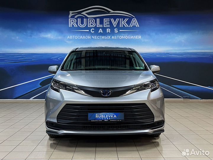 Toyota Sienna 2.5 AT, 2021, 10 800 км
